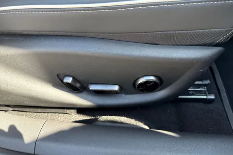 DF75FGM BYD SEAL 82.5kWh Excellence Auto AWD 4dr Thumbnail #33