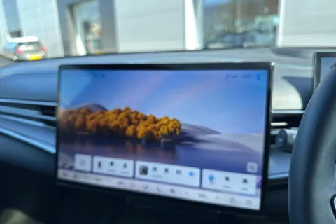 DF75FGM BYD SEAL 82.5kWh Excellence Auto AWD 4dr Thumbnail #37