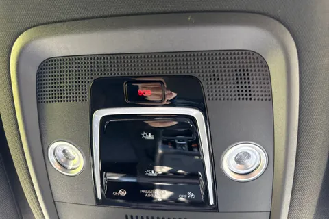 DF75KYS BYD Sealion 7 91.3kWh Excellence Auto AWD 5dr Thumbnail #51