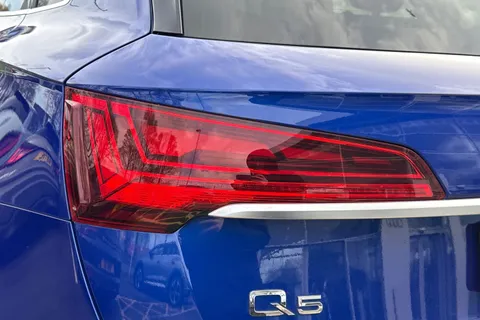 SN23KPD Audi Q5 S line 40 TDI quattro 204 PS S tronic Thumbnail #8
