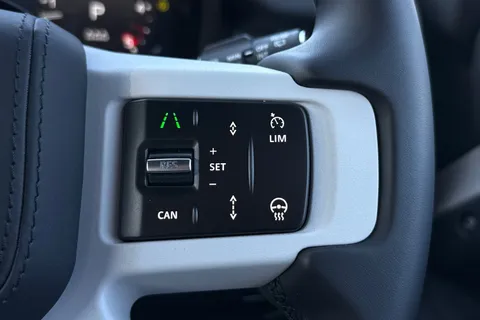  Land Rover Defender 110 3.0 D250 MHEV X-Dynamic HSE Auto 4WD Euro 6 (s/s) 5dr Thumbnail #19