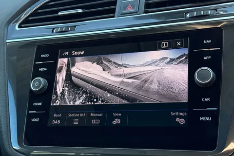 DU18AJX Volkswagen Tiguan Allspace 2.0 TDI 4Motion SEL 5dr DSG Thumbnail #29