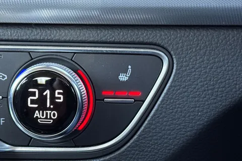 PJ18CVK Audi Q5 Sport 2.0 TFSI quattro 252 PS S tronic Thumbnail #45