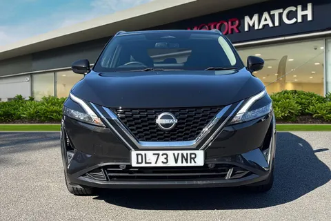 DL73VNR Nissan Qashqai 1.3 DIG-T MHEV N-Connecta XTRON Euro 6 (s/s) 5dr Thumbnail #7