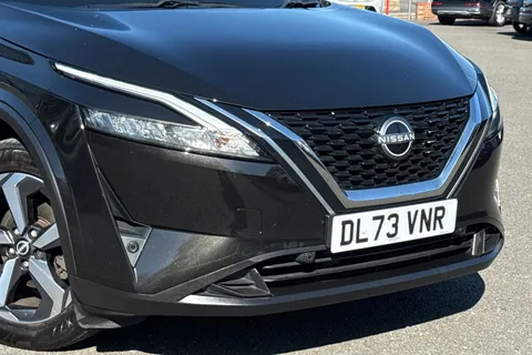 DL73VNR Nissan Qashqai 1.3 DIG-T MHEV N-Connecta XTRON Euro 6 (s/s) 5dr Thumbnail #10