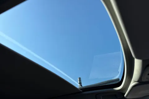 DL73VNR Nissan Qashqai 1.3 DIG-T MHEV N-Connecta XTRON Euro 6 (s/s) 5dr Thumbnail #45