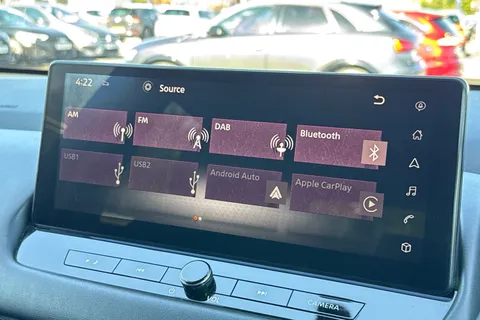 DL73VNR Nissan Qashqai 1.3 DIG-T MHEV N-Connecta XTRON Euro 6 (s/s) 5dr Thumbnail #46