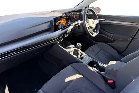 DG21NVD Volkswagen Golf 1.5 TSI 150 Style 5dr Thumbnail #16