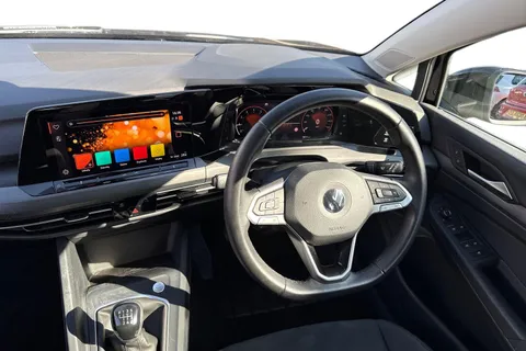 DG21NVD Volkswagen Golf 1.5 TSI 150 Style 5dr Thumbnail #19