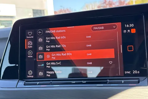 DG21NVD Volkswagen Golf 1.5 TSI 150 Style 5dr Thumbnail #28