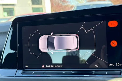 DG21NVD Volkswagen Golf 1.5 TSI 150 Style 5dr Thumbnail #33