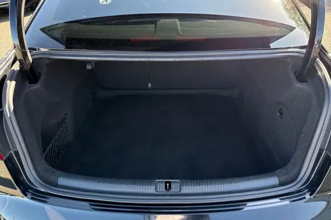 7 of 54 for Audi A3 2.0 TDI S line Euro 6 (s/s) 4dr (Nav)