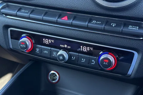 22 of 54 for Audi A3 2.0 TDI S line Euro 6 (s/s) 4dr (Nav)