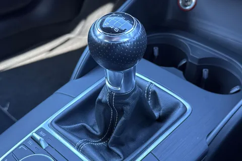 23 of 54 for Audi A3 2.0 TDI S line Euro 6 (s/s) 4dr (Nav)