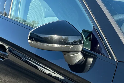 27 of 54 for Audi A3 2.0 TDI S line Euro 6 (s/s) 4dr (Nav)