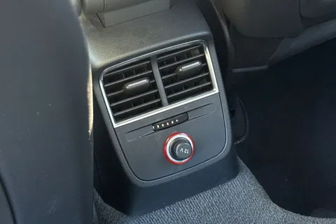 35 of 54 for Audi A3 2.0 TDI S line Euro 6 (s/s) 4dr (Nav)