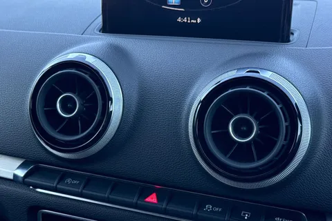 42 of 54 for Audi A3 2.0 TDI S line Euro 6 (s/s) 4dr (Nav)