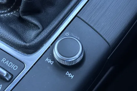 47 of 54 for Audi A3 2.0 TDI S line Euro 6 (s/s) 4dr (Nav)