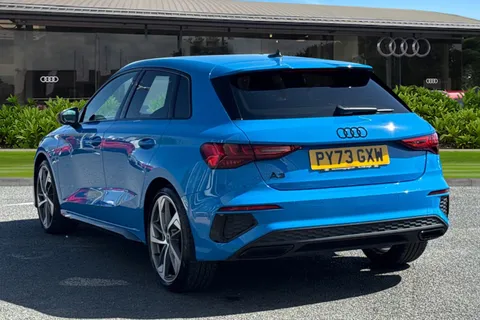 PY73GXW Audi A3 Black Edition 35 TFSI  150 PS S tronic Thumbnail #3