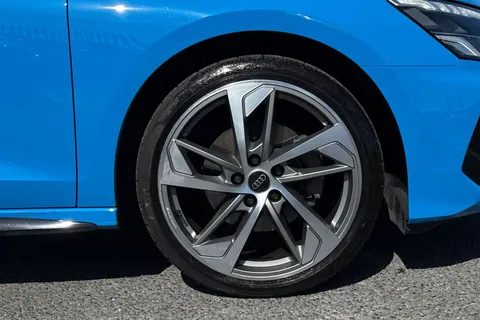 PY73GXW Audi A3 Black Edition 35 TFSI  150 PS S tronic Thumbnail #10