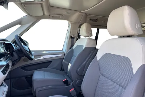 DA26TOV Volkswagen California Beach T7 SWB 150PS 2.0 TDi DSG - Camper Heater Thumbnail #15