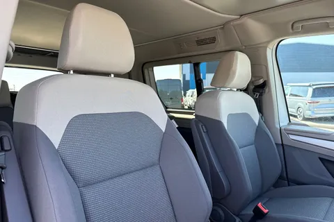 DA26TOV Volkswagen California Beach T7 SWB 150PS 2.0 TDi DSG - Camper Heater Thumbnail #23