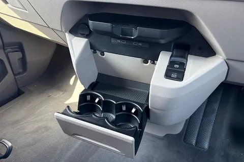 DA26XRX Volkswagen California Beach T7 SWB 150PS 2.0 TDi DSG - Camper Heater Thumbnail #22