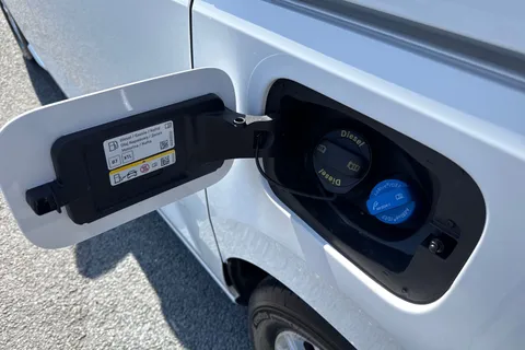 DA26TOV Volkswagen California Beach T7 SWB 150PS 2.0 TDi DSG - Camper Heater Thumbnail #24