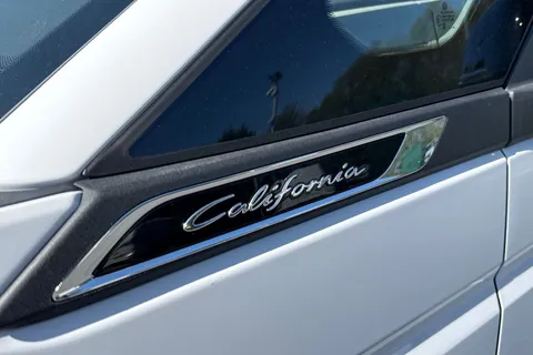 DA26TOV Volkswagen California Beach T7 SWB 150PS 2.0 TDi DSG - Camper Heater Thumbnail #27