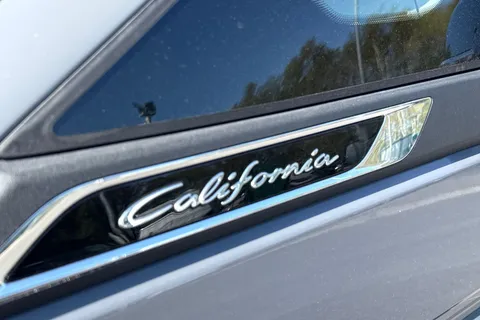 DA26XRX Volkswagen California Beach T7 SWB 150PS 2.0 TDi DSG - Camper Heater Thumbnail #27