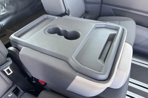 DA26XRX Volkswagen California Beach T7 SWB 150PS 2.0 TDi DSG - Camper Heater Thumbnail #36