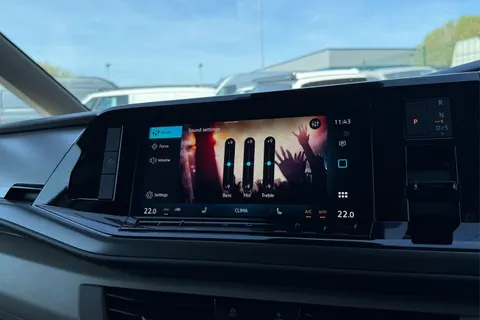 DA26TOV Volkswagen California Beach T7 SWB 150PS 2.0 TDi DSG - Camper Heater Thumbnail #54