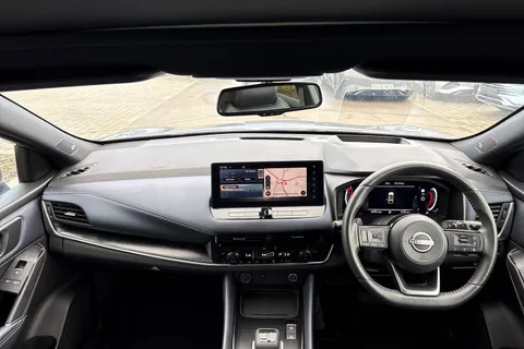 RY72BUP Nissan Qashqai 1.3 DIG-T MHEV Tekna+ XTRON Euro 6 (s/s) 5dr Thumbnail #29