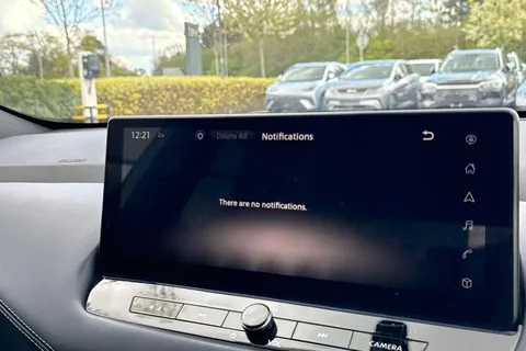 RY72BUP Nissan Qashqai 1.3 DIG-T MHEV Tekna+ XTRON Euro 6 (s/s) 5dr Thumbnail #49