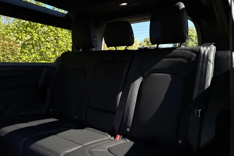 Land Rover Defender 90 3.0 D250 MHEV X-Dynamic SE Auto 4WD Euro 6 (s/s) 3dr Thumbnail #14