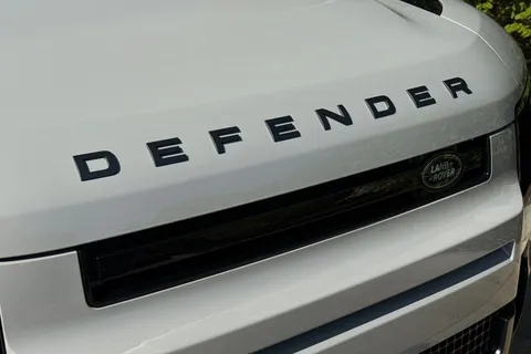 Land Rover Defender 90 3.0 D250 MHEV X-Dynamic SE Auto 4WD Euro 6 (s/s) 3dr Thumbnail #42