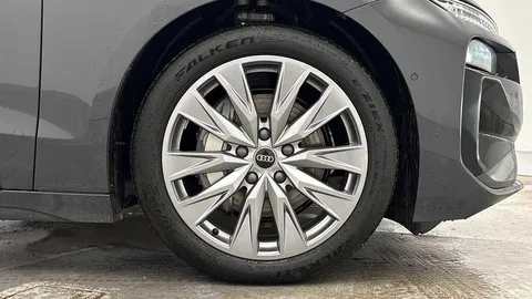 DG75XBU Audi A6 E-Tron Avant Avant Sport e-tron quattro 315,00 kW Thumbnail #4