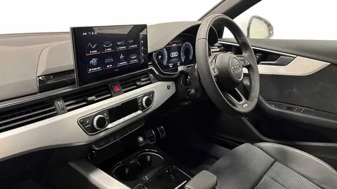 BV24WPF Audi A4 Avant Avant S line 40 TFSI  204 PS S tronic Thumbnail #8