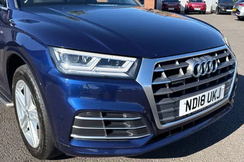ND18UKJ Audi Q5 2.0 TDI 40 S line S Tronic quattro Euro 6 (s/s) 5dr Thumbnail #10