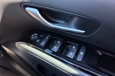 BA72HJJ Hyundai Tucson 1.6 T-GDi MHEV Premium DCT Euro 6 (s/s) 5dr Thumbnail #19