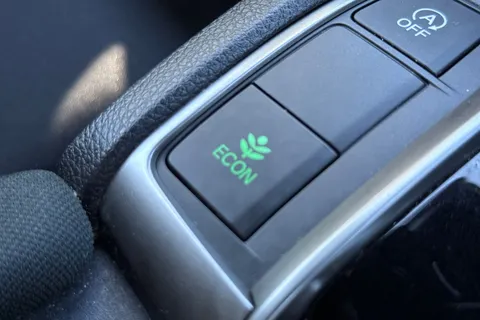 WA19ZND Honda Civic 1.0 VTEC Turbo SR Euro 6 (s/s) 5dr Thumbnail #44