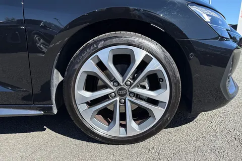 DX75TWP Audi A3 S line TFSI 150 PS S tronic Thumbnail #10