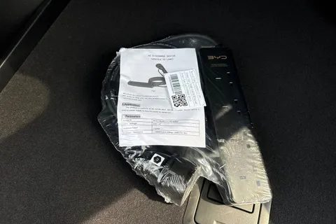  BYD Seal U 1.5 DM-i 26.6kWh Comfort CVT Auto Euro 6 (s/s) 5dr Thumbnail #27