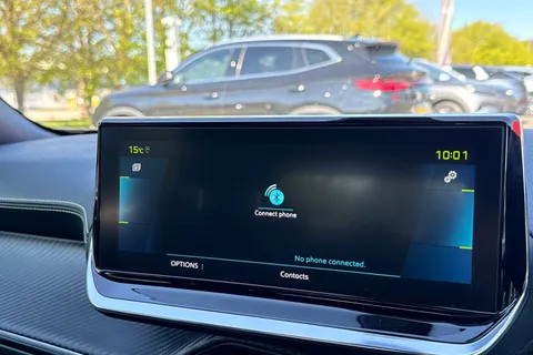 RO71XUZ PEUGEOT e-2008 50kWh GT Auto 5dr Thumbnail #49