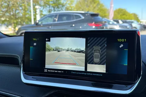 RO71XUZ PEUGEOT e-2008 50kWh GT Auto 5dr Thumbnail #55