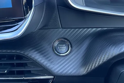 RO71XUZ PEUGEOT e-2008 50kWh GT Auto 5dr Thumbnail #59