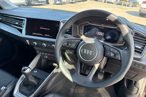 DA24FJU Audi A1 Sport 30 TFSI  110 PS 6-speed Thumbnail #19