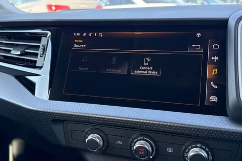 DA24FJU Audi A1 Sport 30 TFSI  110 PS 6-speed Thumbnail #36