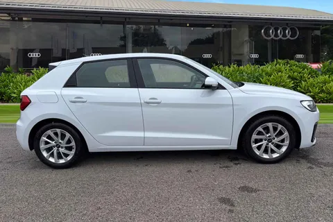 DF23SLZ Audi A1 Sport 25 TFSI 95 PS 5-speed Thumbnail #4