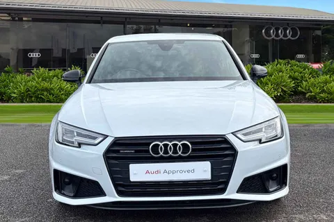 FB19OLU Audi A4 Black Edition 45 TFSI quattro 245 PS S tronic Thumbnail #7